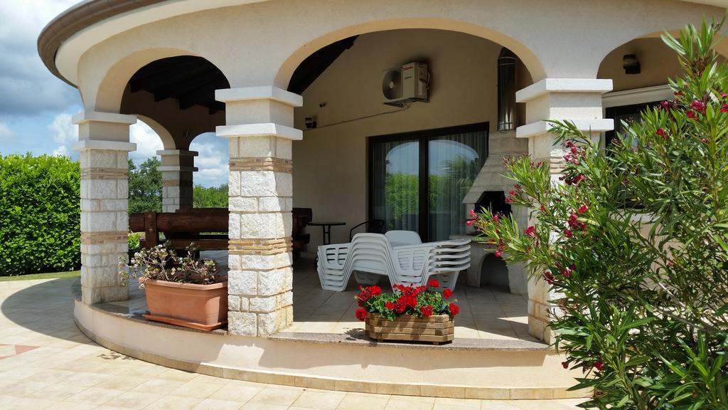 Villa Parenzo Porec Exterior photo